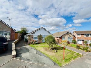 100 Westcroft, Leominster